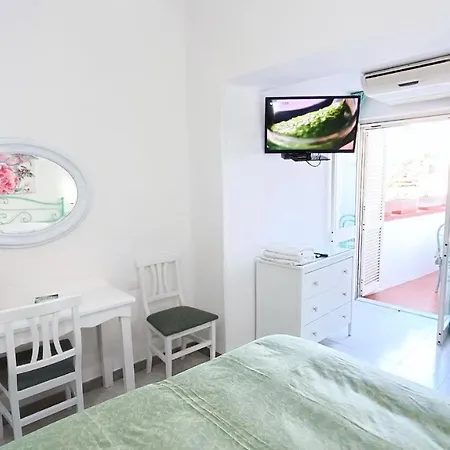 Casa Nicola Готель 2*