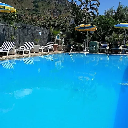 Casa Nicola 2*